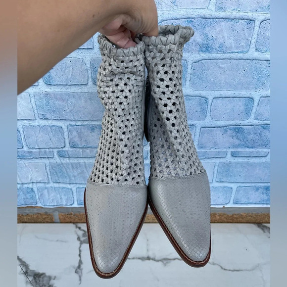FREE PEOPLE  IN THE LOOP WOVEN BOOTS SIZE 41/ 10.5 - Picture 6 of 12
